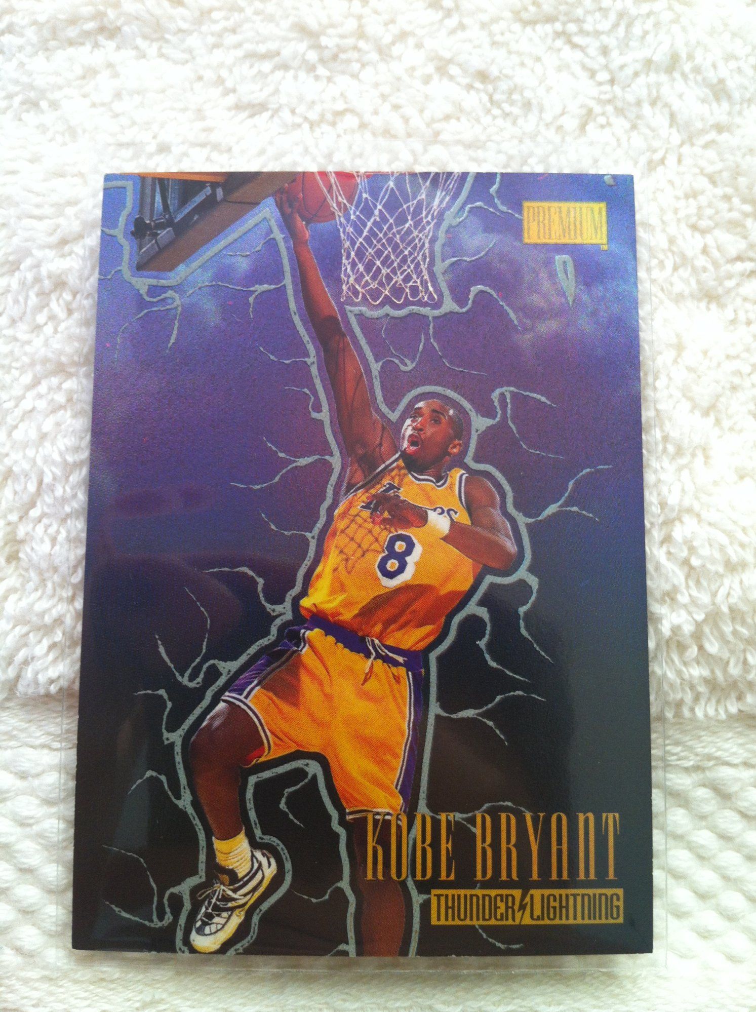 1997-98 Skybox Thunder and Lightning Kobe Bryant (1).JPG