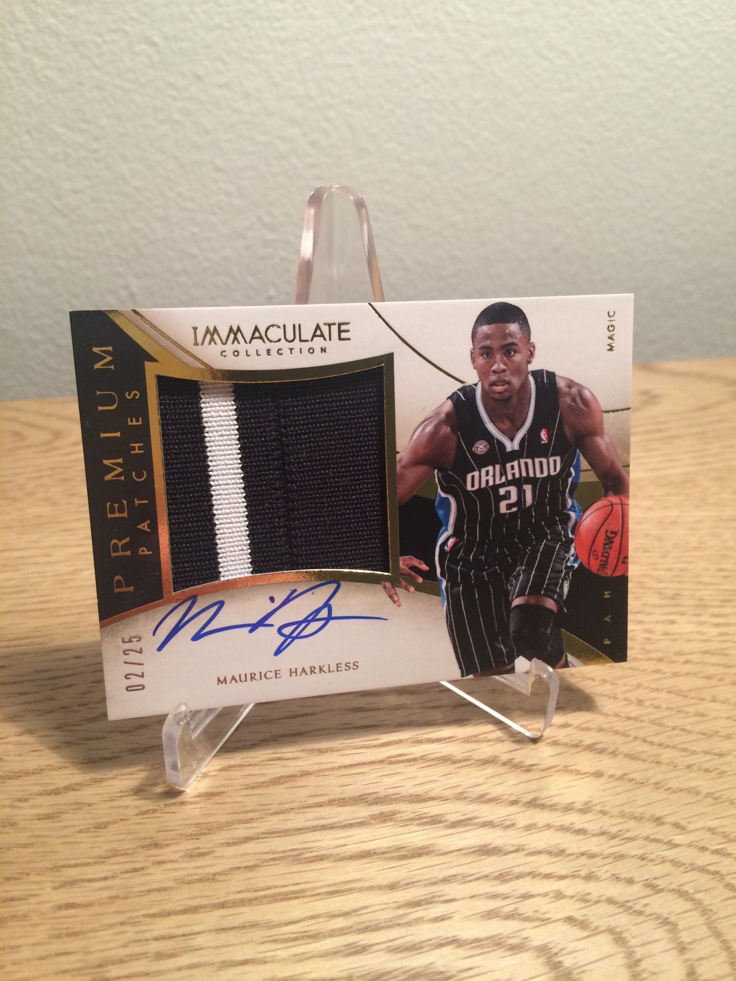 2013-14 Panini Immaculate Collection Premium Patches Signatures #96 Maurice Harkless.jpg