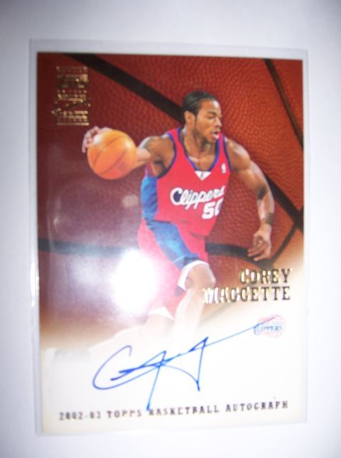 Maggette Topps Auto.jpg