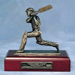 Memorabilia-Bradman The Cover Drive Bronze.jpg