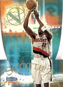 1999-00 Fleer Focus Soar Subjects Vivid 26of50.jpg