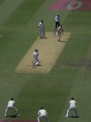 2011 - 11 - Australia v India T2 - Pattinson Bowling to Tendulkar.jpg