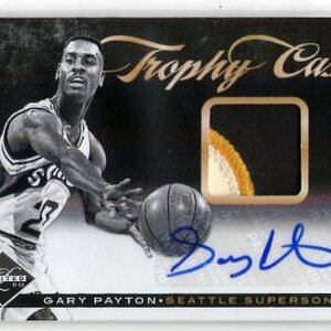 paytonlimitedtrophycaseauto25of25.JPG