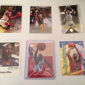 Media 'IMG_1040.JPG' in category 'NBA Cards'