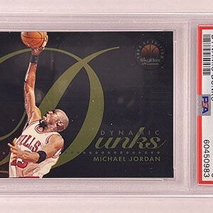 Insert - Dynamic Dunks - Skybox - 1993-94 - Michael Jordan.jpg