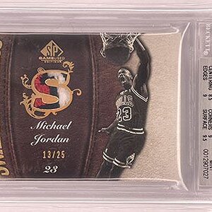 Patch - Swatch of Class - SP Game Used - 2007-08 - Patch - Michael Jordan.jpg