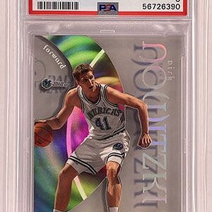 Base - E-X - 1998-99 - Dirk Nowitzki.jpg