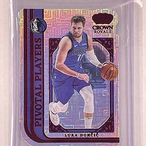 Insert - Pivotal Players - Crown royale - 2021-22 - Red Asia - Luka Doncic.jpg