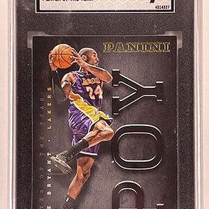 Insert - Player of the Year - Panini - 2012-13 - Kobe Bryant.jpg