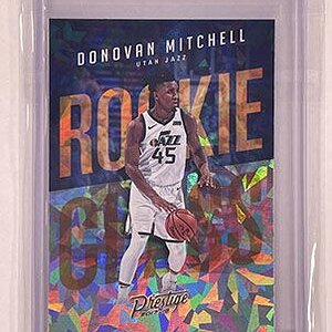 Insert - Rookie Class - Prestige - 2017-18 - Crystal - Donovan Mitchell.jpg