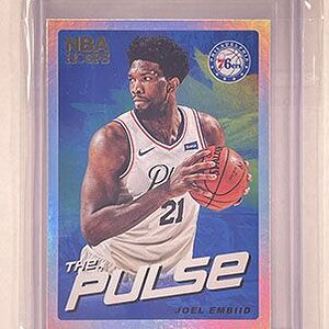 Insert - The Pulse - Hoops - 2018-19 - Holo - Joel Embiid.jpg