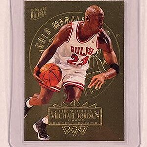 Base - Ultra - 1995-96 - Gold Medallion - Michael Jordan.jpg