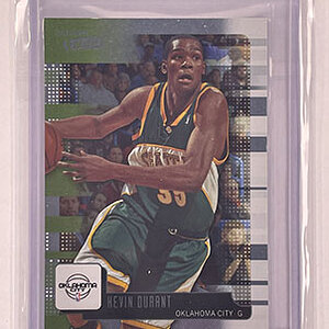 Insert - Ultimate Victory - Upper Deck MVP - 2008-09 - Kevin Durant.jpg