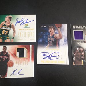 Media 'IMG_0548.JPG' in category 'NBA Cards'