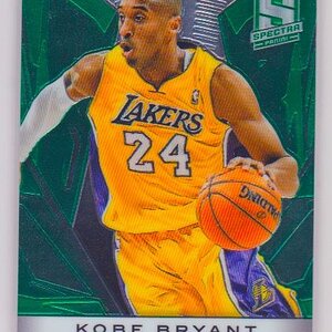 KOBE 2013-14 SPECTRA GREEN BASE 068 OF 199.jpeg