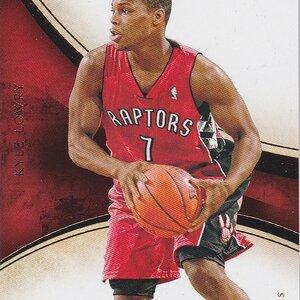 2013-14-Immaculate-Base-Kyle-Lowry.jpg