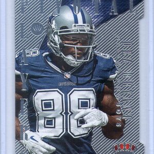 2013 Panini Crown Royale, Dez Bryant.jpg