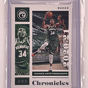 Base - Chronicles - 2020-21 - Giannis Antetokounmpo.jpg