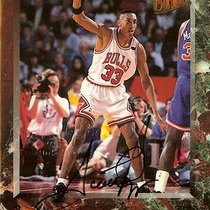 1992-93 Ultra Career Highlights Auto #9.jpg