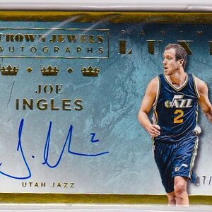 2015-16 Panini Luxe Crown Jewels Autographs Gold #40 Joe Ingles 07:10.jpeg