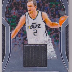 2017-18 Panini Prizm Sensational Swatches #63 Joe Ingles.jpeg