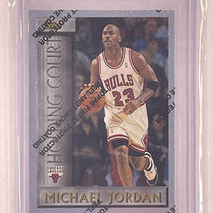 Insert - Holding Court - Topps - 1996-97 - Michael Jordan.jpg