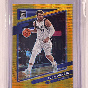 Base - Donruss - 2021-22 - Optic Gold Pulsar - Luka Doncic.jpg