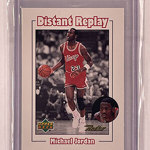 Insert - Distant Replay - Upper Deck Retro - 1999-00 - Michael Jordan.jpg