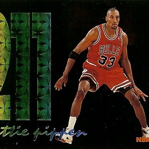 1994-95 Hoops Big Numbers Rainbow Yellow Green.jpg