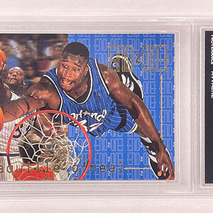 Insert - End 2 End - Fleer - 1995-96 - Shaquille O'Neal.jpg