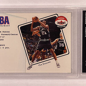 Insert - Flight School - Fleer Shoebox - 2001-02 - Tim Duncan.jpg