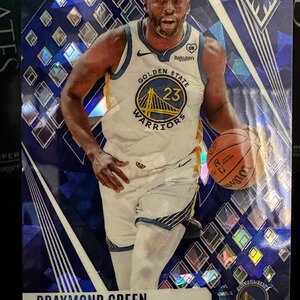 Media 'IMG_1222.jpeg' in category 'NBA Cards'