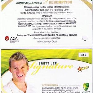 Brett Lee Sig Back 001.jpg