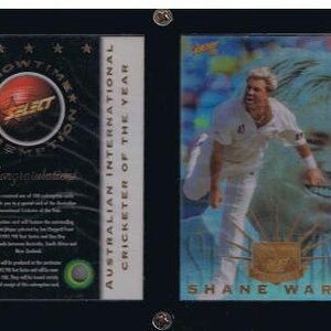 Warne Showtime front 001.jpg