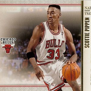 2009-10 National Treasures NBA Greatest 17of25.jpg