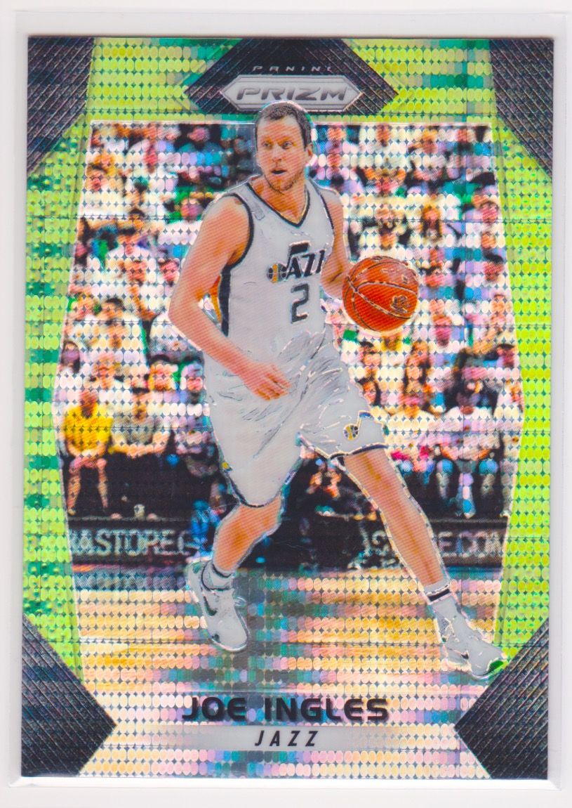 2017-18 Panini Prizm Prizms Green Pulsar #113 Joe Ingles 02:25.jpeg