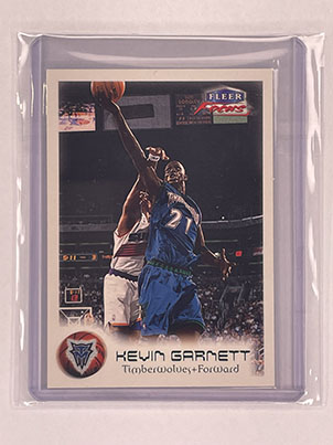 Base - Fleer Focus - 1999-00 - Masterpiece Mania - Kevin Garnett - Colour Match.jpg