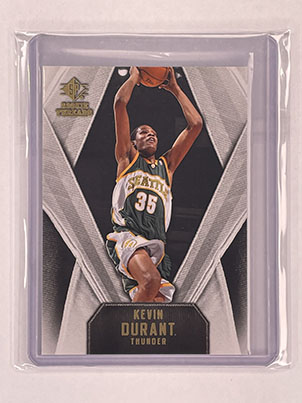 Base - SP Rookie Threads - 2008-09 - Kevin Durant.jpg