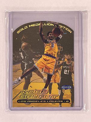 Base - Ultra - 1999-00 - Gold Medallion - Kobe Bryant.jpg