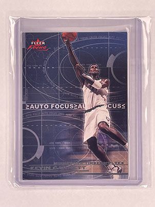 Insert - Auto Focus - Fleer Focus - 2003-04 - Kevin Garnett.jpg