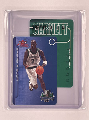 Insert - Home & Aways - Fleer Focus - 2003-04 - Kevin Garnett.jpg