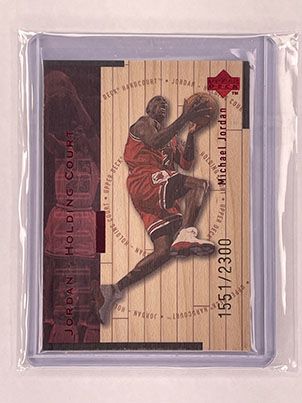 Insert - Jordan Holding Court - Upper Deck Hardcourt - 1998-99 - Red - Michael Jordan - Colour...jpg