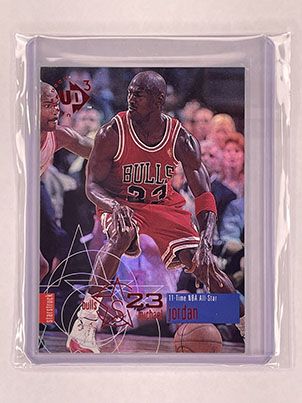 Insert - Starstruck - UD3 - 1997-98 - Michael Jordan.jpg