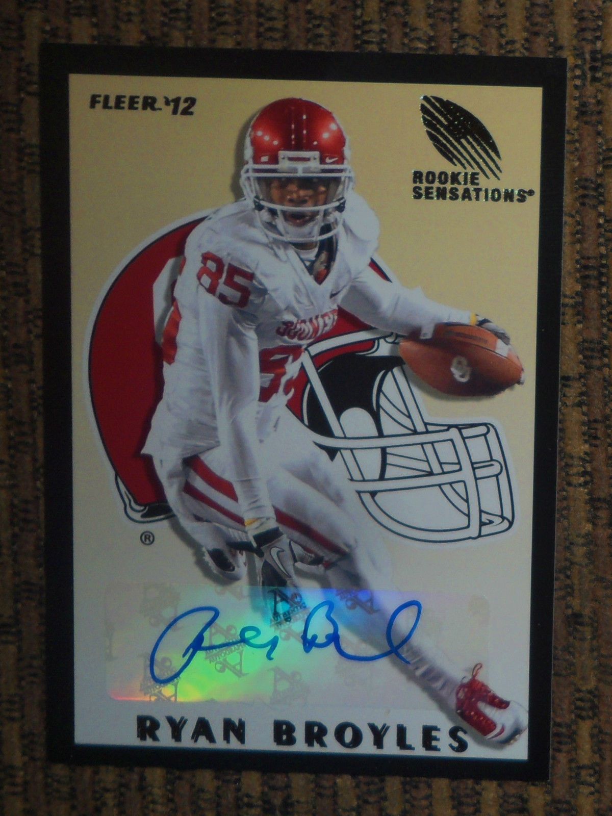 Ryan Broyles AUTO RC 2012 Fleer Retro Rookie Sensations.JPG