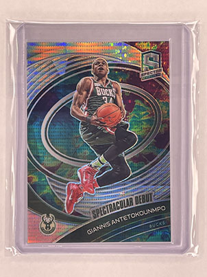 Subset - Spectracular Debut - Spectra - 2020-21 - Celestial Prizm - Giannis Antetokounmpo.jpg